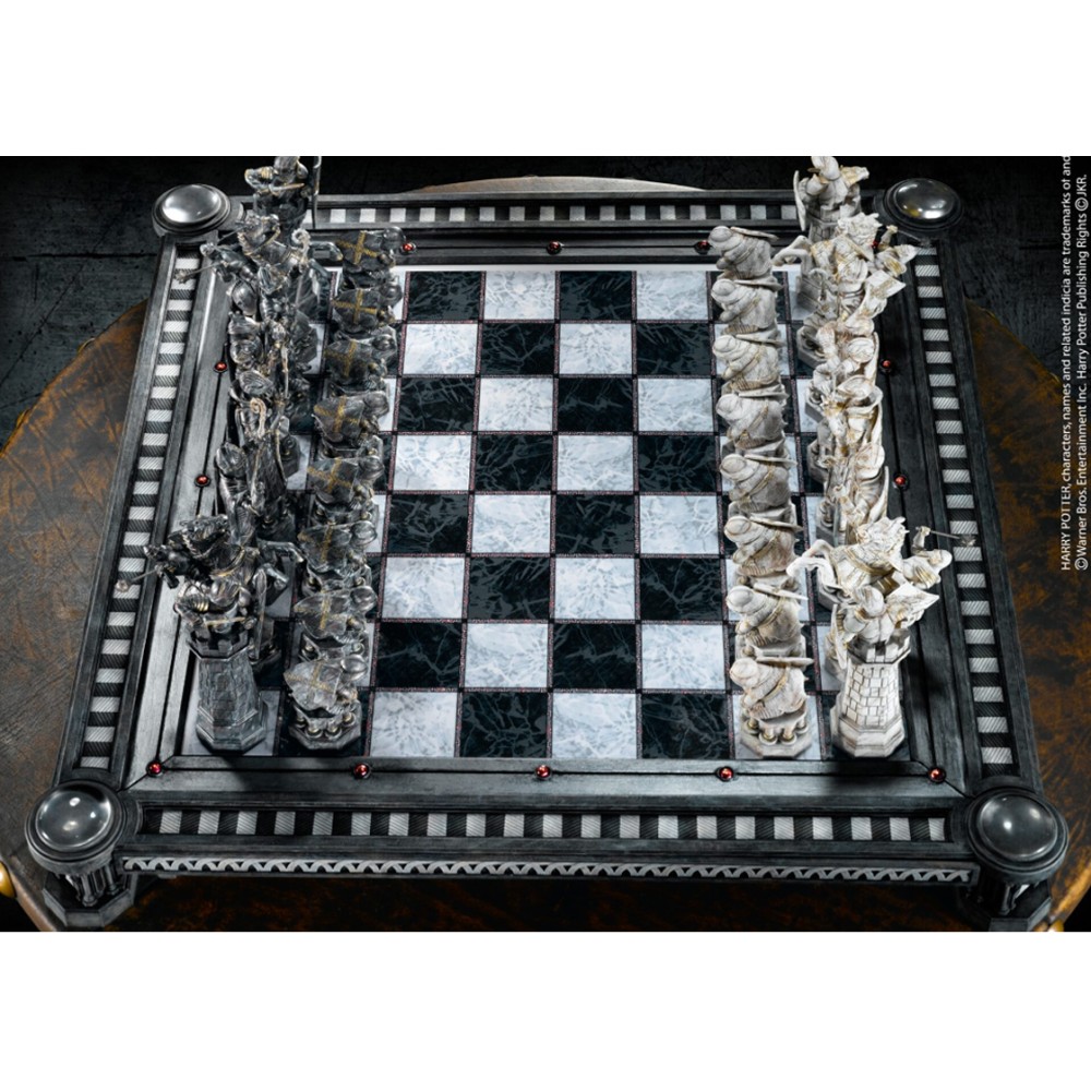 לוח שחמט The Final Challenge Chess Set לוח שחמט The Final Challenge Chess Set